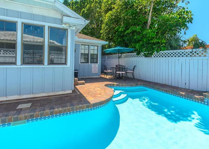 Coconut House * Clearwater Beach