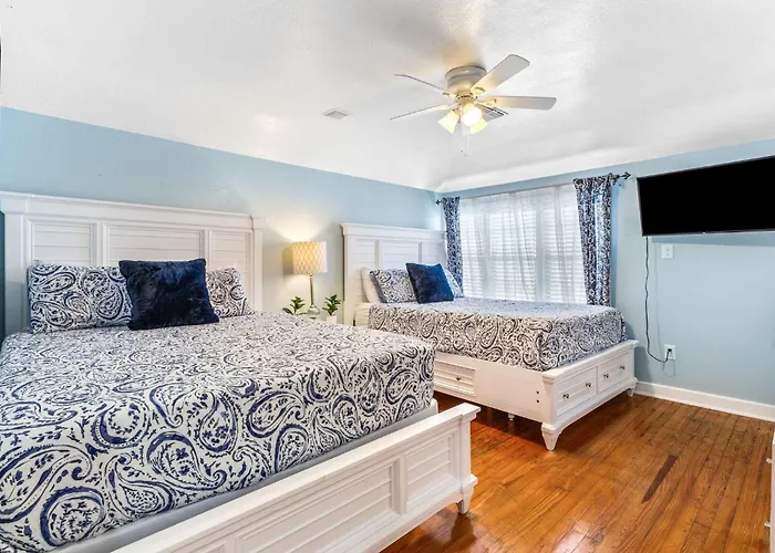 Coconut House * Clearwater Beach